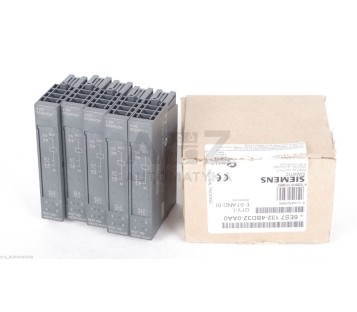 SIEMENS 6ES7 132-4BD32-0AA0  6ES71324BD320AA0 ! 5pcs ! NEW ! 