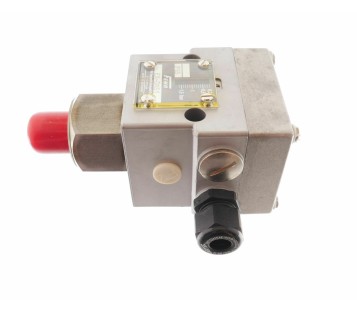 HONEYWELL EX-DNS1 FEMA Pressure switch (Ex-d) for aggressive liquid, gas ! NEW !
