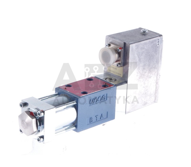 MOOG D635-673E  D635673E  R01FB1F0NSM2M ! NEW !