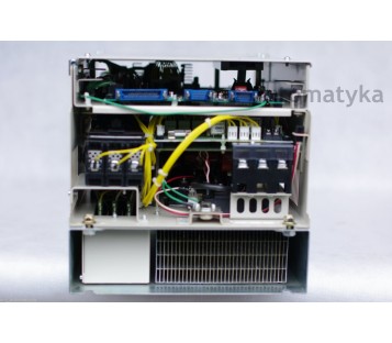 YASKAWA SPINDLE DRIVE VARISPEED 626VM3 CIMR-VMS2015 ( CIMRVMS2015 )