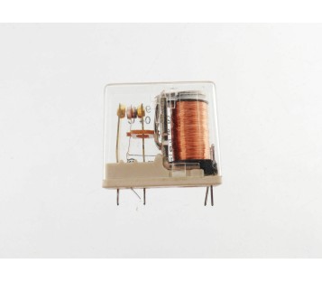 E3201 04 C 250V 15A E320104C  12V DC COIL 4PCS