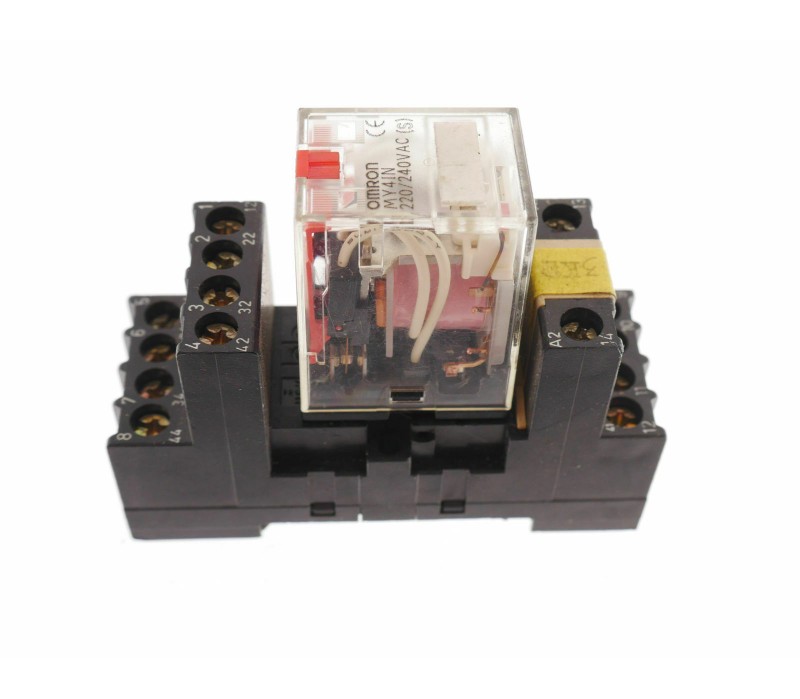 OMRON MY4IN 220/240VAC 7PCS
