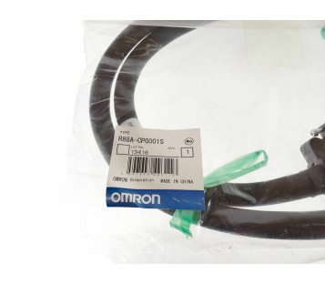OMRON R88A-CPG001S R88ACPG001S 1m Universal cable G-Servo ! NEW !