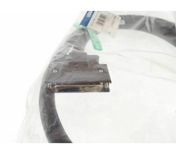 OMRON R88A-CPG001S R88ACPG001S 1m Universal cable G-Servo ! NEW !