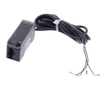 KEYENCE CMOS LASER SENSOR GV-21P GV21P