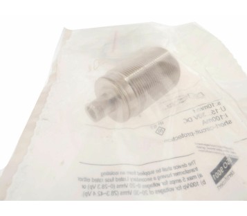 IFM II7100 IIK3010-BPKG/I/US-100-DPS IIK3010BPKGIUS100DPS ! NEW !