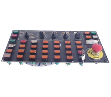 MITSUBISHI MELDAS KEYBOARD KEYPAD OPERATOR PANEL 