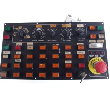 MITSUBISHI MELDAS KEYBOARD KEYPAD OPERATOR PANEL 