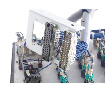 MITSUBISHI MELDAS KEYBOARD KEYPAD OPERATOR PANEL 