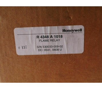 HONEYWELL R4348A1018 R4348 A 1018 FLAME RELAY ! NEW !