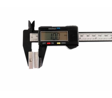 IFM E11796 ADAPTER FOR TRAPEZOIDAL SLOT 10X25.2MM ! NEW !