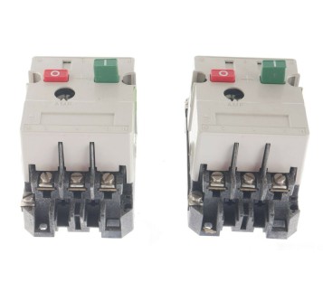 MOELLER PKZM0-4 PKZM04 2,4 - 4 A ! 2PCS  ! NEW ! 