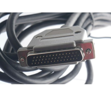INDUSTRIAL CAMERA INTERFACE CABLE with female plug