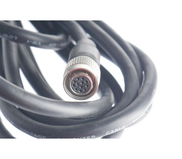 INDUSTRIAL CAMERA INTERFACE CABLE with female plug