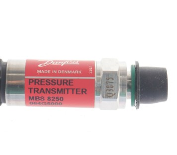 DANFOSS MBS 8250 MBS8250 064G5000 PRESSURE ! new !