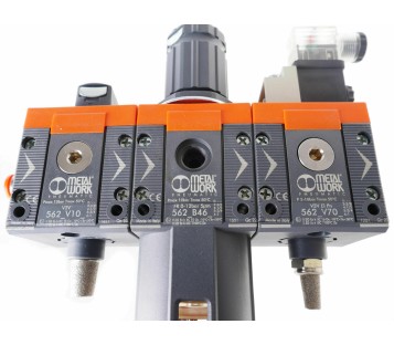 METAL WORK 562_B46_ + 562_V10_ + 562_V70_