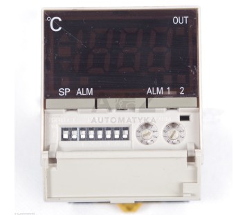 OMRON TEMPERATURE CONTROLER  E5CS  E5CS-R1GU-W  E5CSR1GUW 16X7JK 