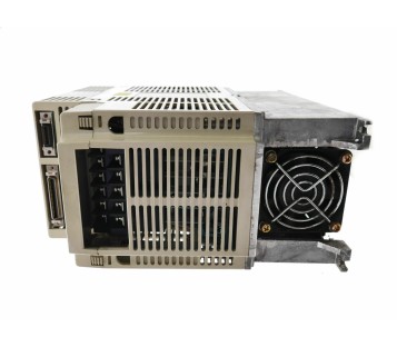 YASKAWA SERVOPACK SGDB-15VD SGDB15VD