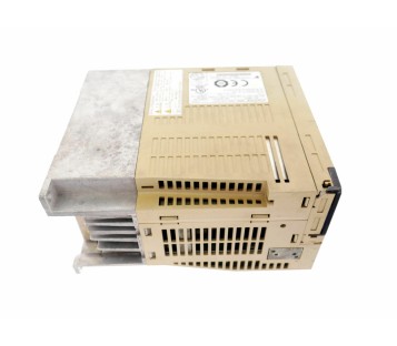 YASKAWA SGDS-15A12AY27 01001 SDGS15A12AY27