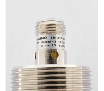 LANBAO LR30XBF15DPRY-E2 LR30XBF15DPRYE2 M30 SENSOR ! NEW !