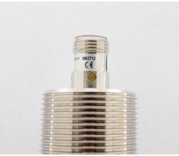 LANBAO LR30XCN30DPOY-E2 LR30XCN30DPOYE2 ! NEW !