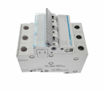 HAGER MCN316E C16 3 POLE CIRCIUT BREAKER