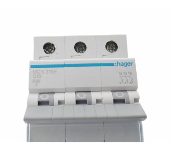 HAGER MCN316E C16 3 POLE CIRCIUT BREAKER