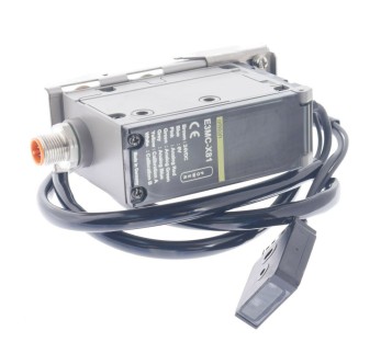 OMRON E3MC-X81 E3MCX81 RGB Color Sensor 
