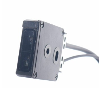 OMRON E3MC-X81 E3MCX81 RGB Color Sensor 