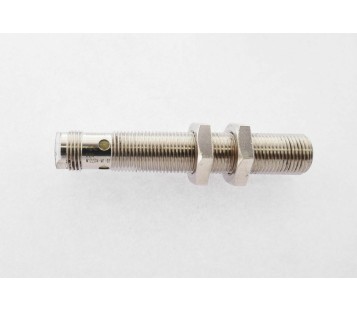 OMRON E2A-M12LS04-M1-B2 E2AM12LS04M1B2 ! NEW !