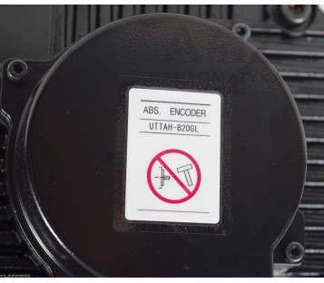 YASKAWA AC SERVO MOTOR SGMGV-44D8A2C  SGMGV44D8A2C ! NEW !