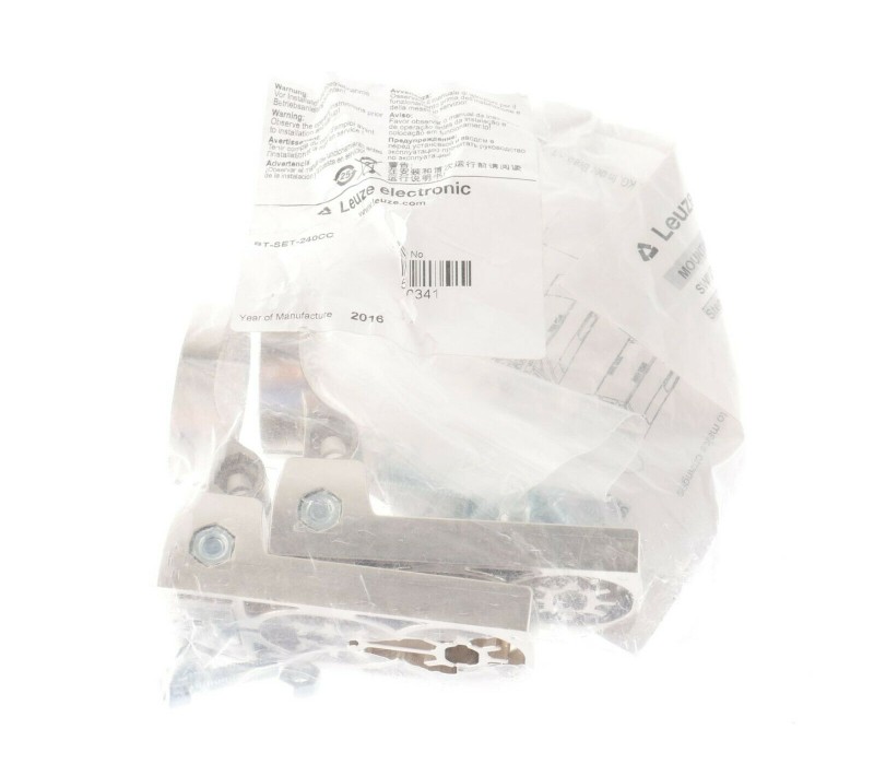 LEUZE BT-SET-240CC BTSET240CC Mounting Bracket Set  ! NEW ! 