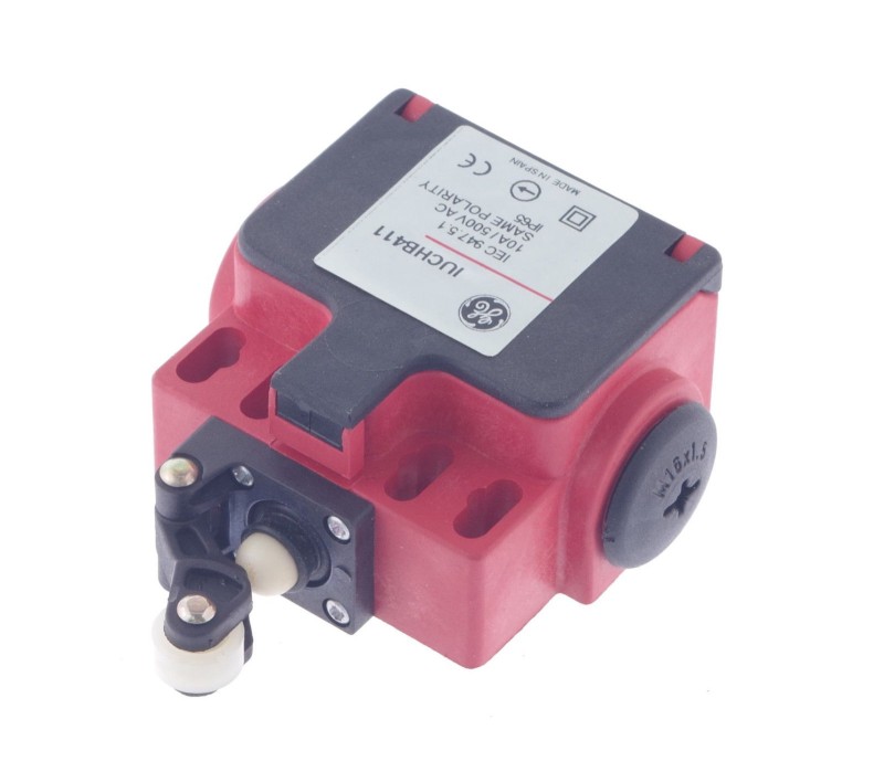 GE GENERAL ELECTRIC LIMIT SWITCHES  IUCHB411 130089   ! NEW !