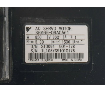 YASKAWA SGMGH-09ACA61 SGMGH09ACA61 AC SERVO MOTOR 