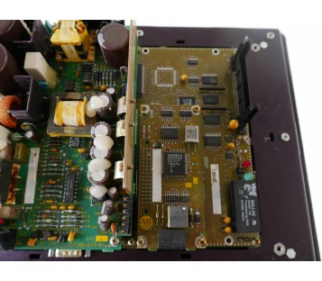 ALLEN-BRADLEY PANELVIEW 900 2711-K9A8 [DEFECTIVE UNIT / FOR PARTS]