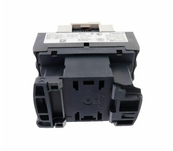 SCHNEIDER LC1D38 48VAC BROKEN MOUNTING EDGE