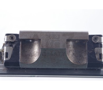 THK SIRSS  R165111320 588 7210  71,5cm  linear guide