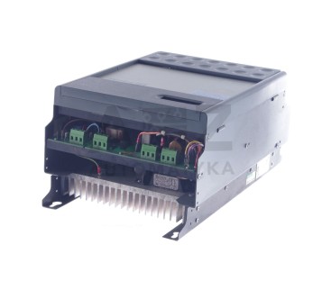 EUROTHERM 590 SERIES 590/0700/6/1/3/3/1/0/0000/000/000/440/0/00/00/00/00/000