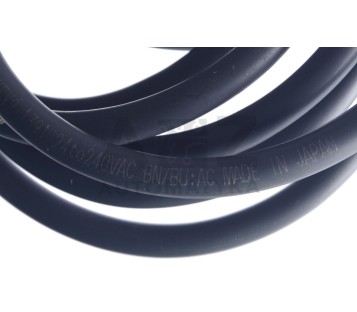 OMRON E2E-X5Y2 E2EX5Y2 1391 