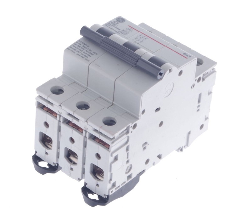 GENERAL ELECTRIC G63 C3 FUSE CIRCUIT BREAKER