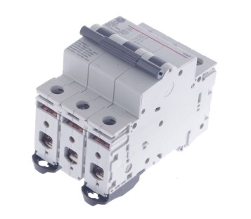 GENERAL ELECTRIC G63 C3 FUSE CIRCUIT BREAKER