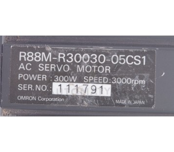 OMRON R88M-R30030-05CS1   R88MR3003005CS1 R88M-R30030