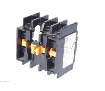 TELEMECANIQUE LA1-D04 LA1D04 A 65 A65 