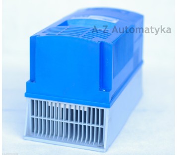 LENZE: SMVECTOR ESV552NO4TXB  5,5kW 7,5Hp 0-500Hz