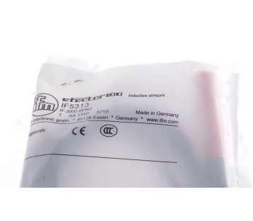 IFM EFECTOR 100 IF5313  IF-3002-BPKG IF3002BPKG  ! NEW !