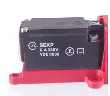 ELAN BG A-BIA 91094 AC 15 250 VAC/6A AC15250VAC/6A SEKP 6 A 380V  TZGP01 ! NEW !