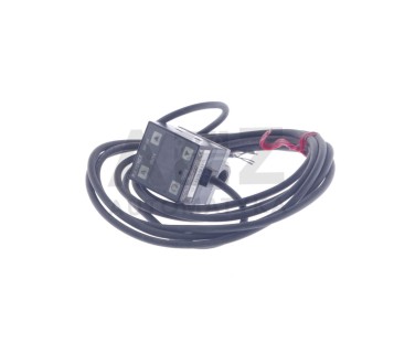 KEYENCE AP-33 AP33 DIGITAL AIR PRESSURE SENSOR
