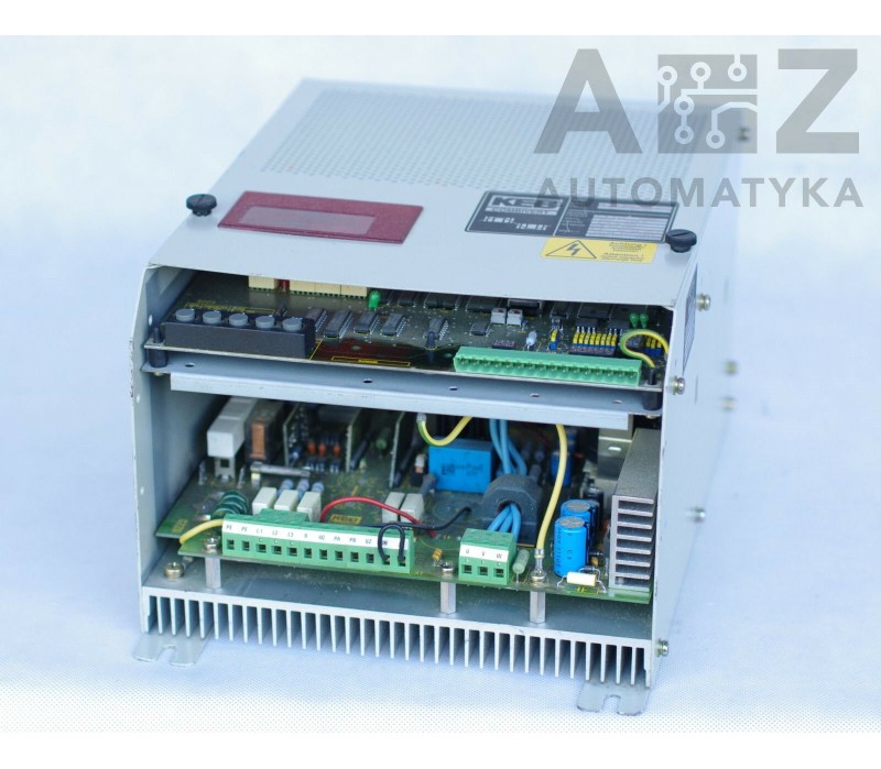 KEB: COMBIVERT 10.56.200  10.56.200-A349  2,2kW 5,5A ( Defect )