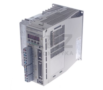 OMRON AC SERVO DRIVER R88D-WT10HF R88DWT10HF 