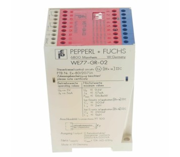 PEPPERL + FUCHS WE77-GR-02 WE77GR02 00363 (DEFECT ON HOUSING)
